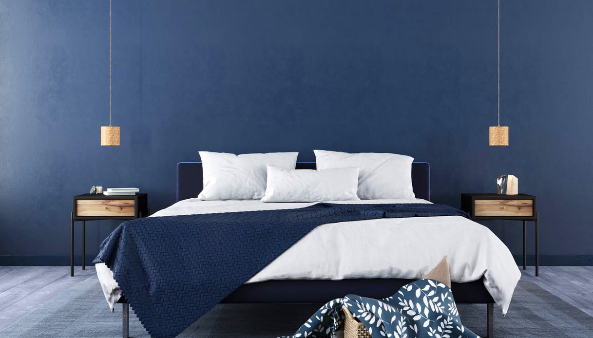 Gạch lát nền phòng ngủ màu xanh dương phù hợp với gia chủ mệnh Mộc